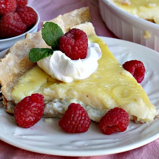 Picture of Berry custard pie