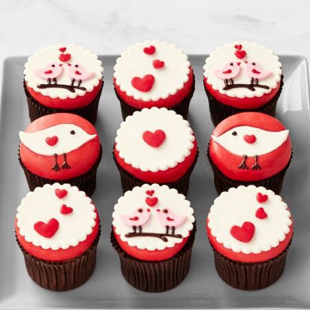https://cookiesbakery.nop-station.com/images/thumbs/0000347_cupcakes-for-valentines-day_450.jpeg