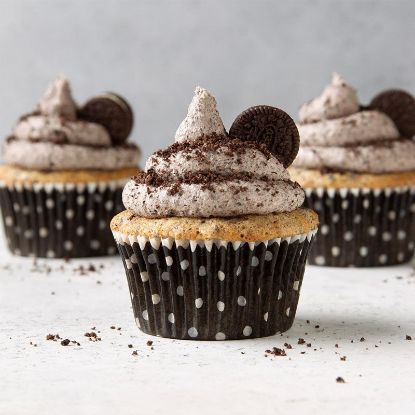 Picture of Cookies and cream flavored cupcakes