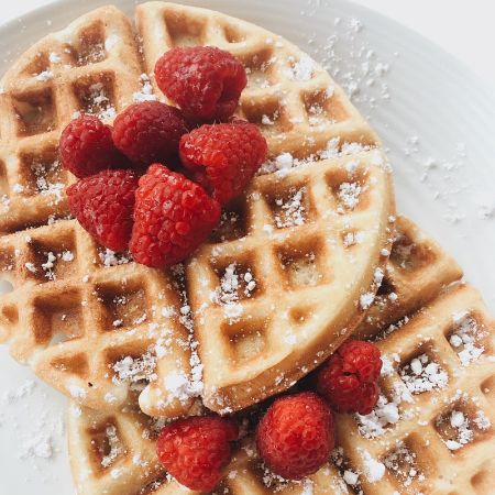https://cookiesbakery.nop-station.com/images/thumbs/0000380_belgian-waffle-with-nuts-and-dry-fruits_450.jpeg